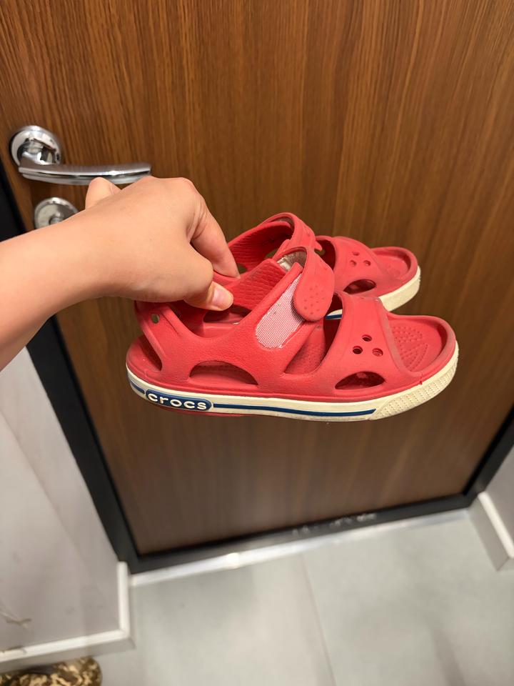 Crocs