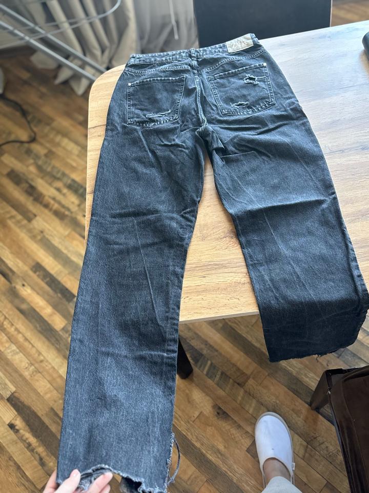 Джинсы прямые ZARA