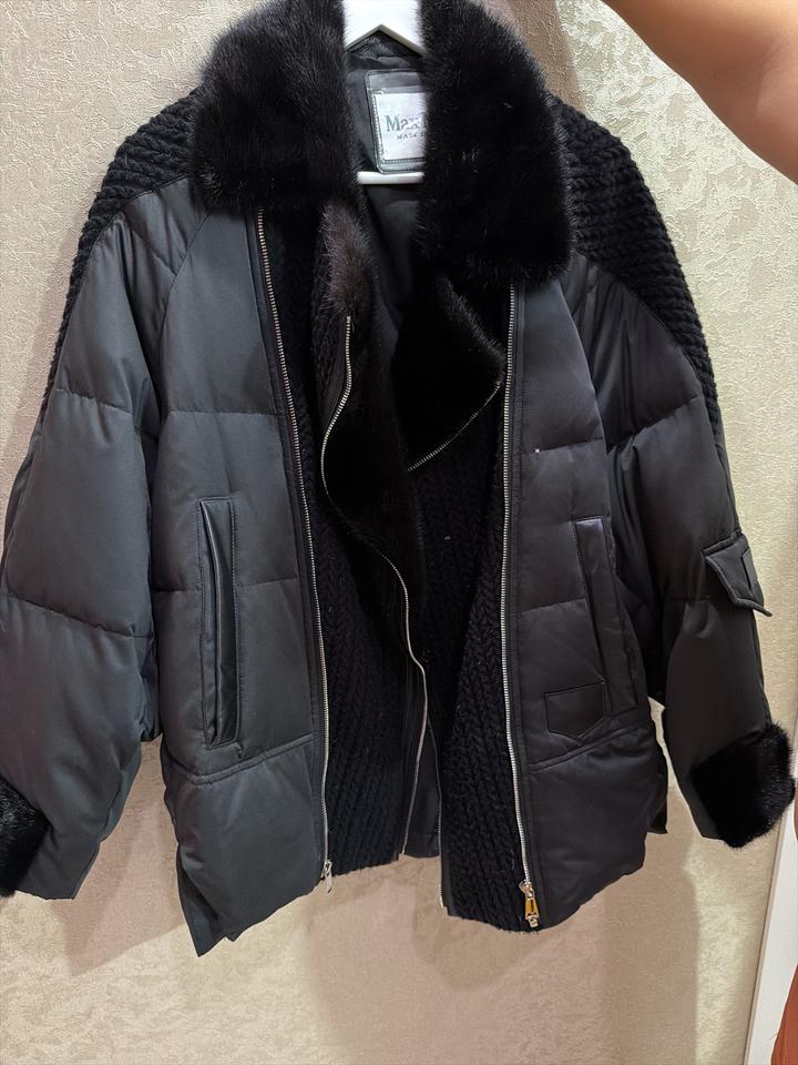 Пуховик Max Mara с мехом