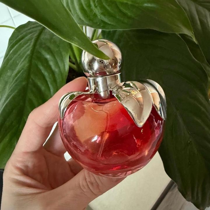 NINA RICCI