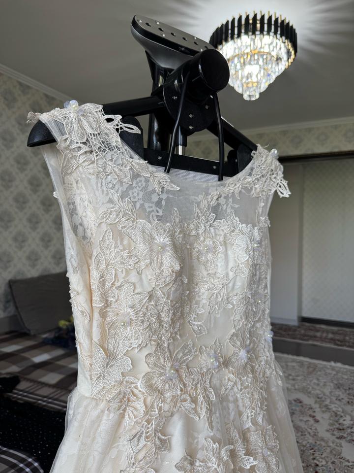 1001 Dress
