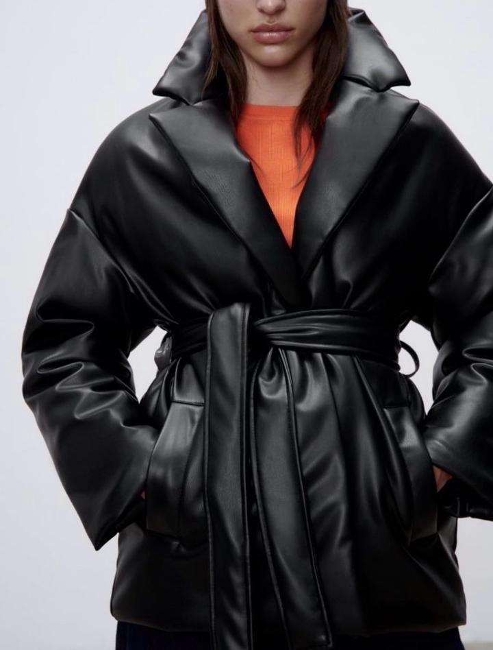 Новая зимняя куртка / пуховик Zara из экокожи