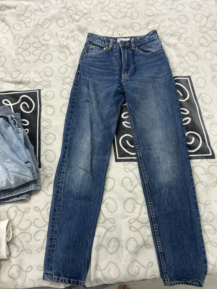 Джинсы Bershka мом