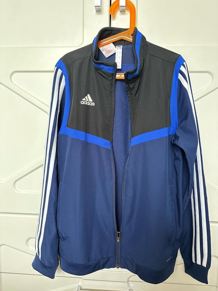 Adidas