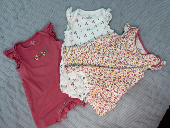 Песочник (Ромперы), комбинезоны Mothercare 1-3 мес