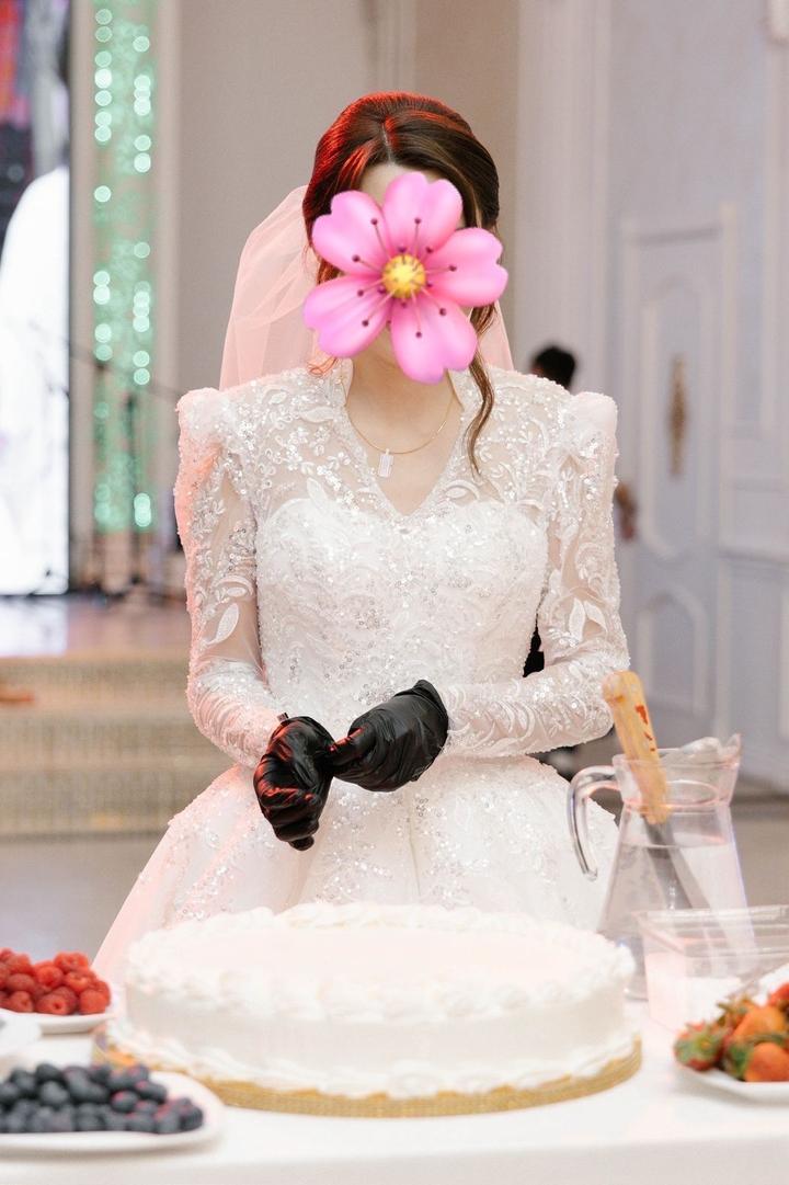 Шикарное свадебное платье на продажу! 💍👗