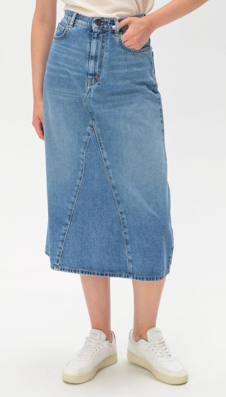 Max Mara