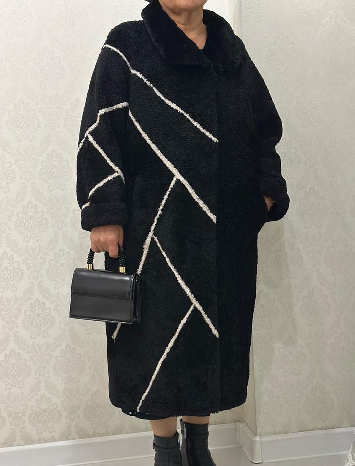 Двусторонняя чёрная дублёнка