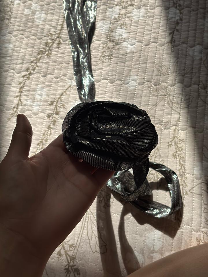 Handmade (ручная работа) Аксессуар в виде цветка