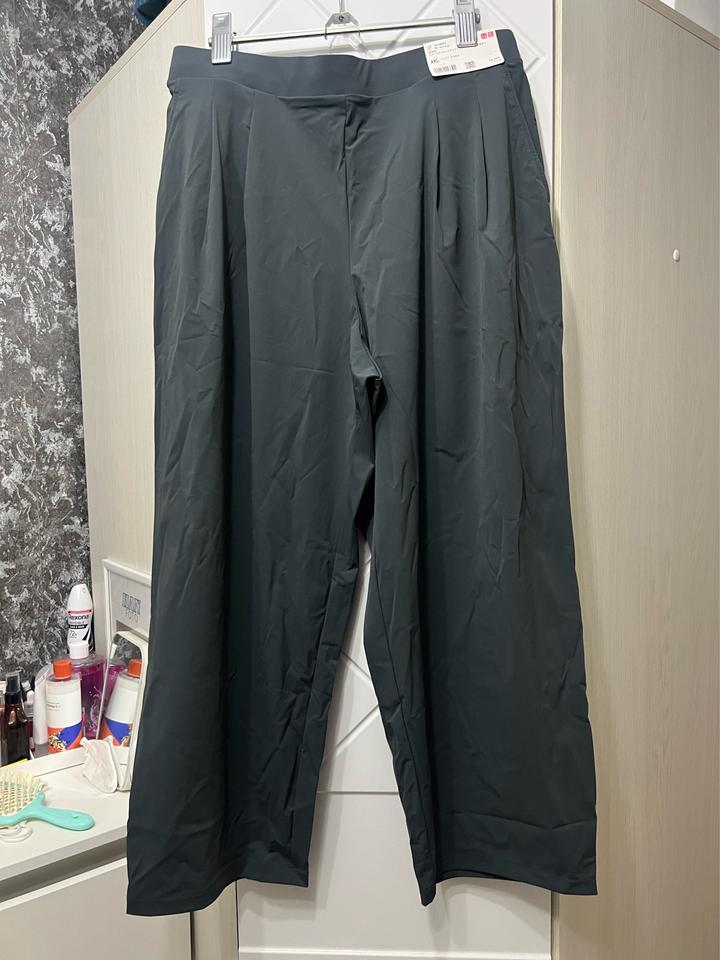 Брюки UNIQLO