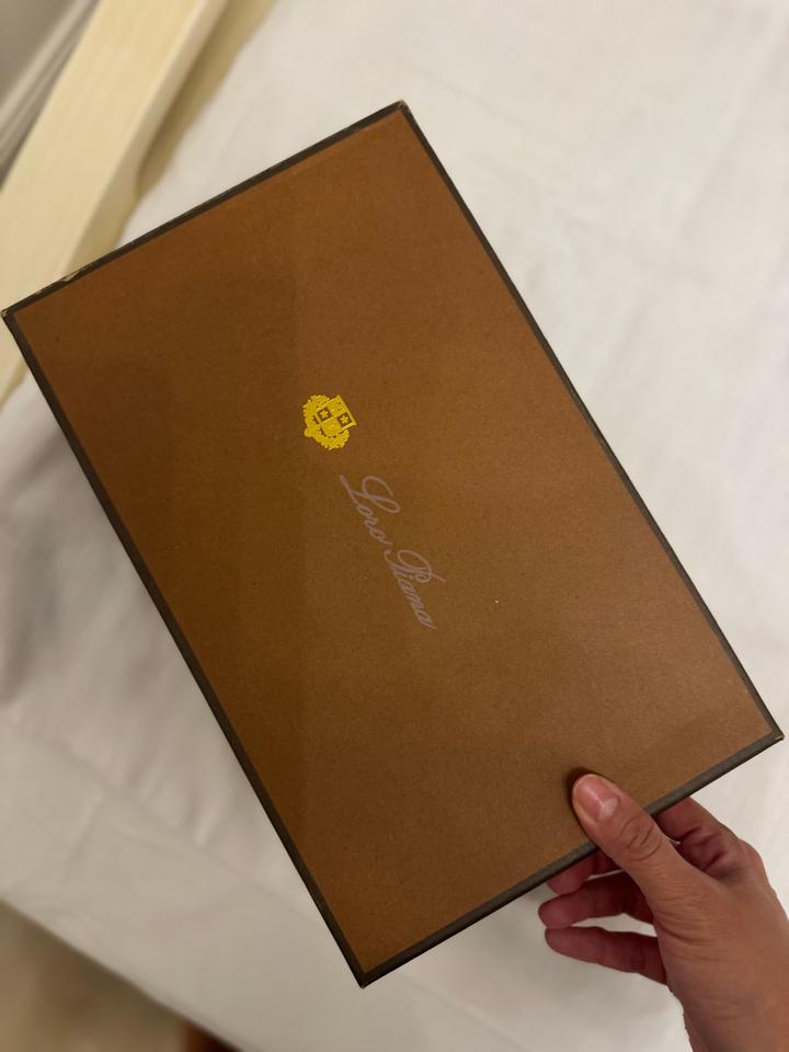 Лоферы Loro Piana цвета Camel