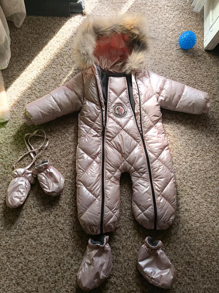 Moncler Комбинезон зима 74р