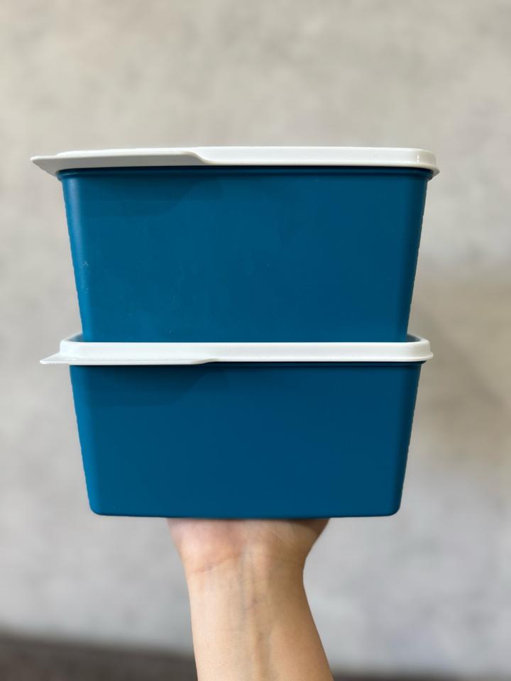 Контейнеры от Tupperware по 2,5л