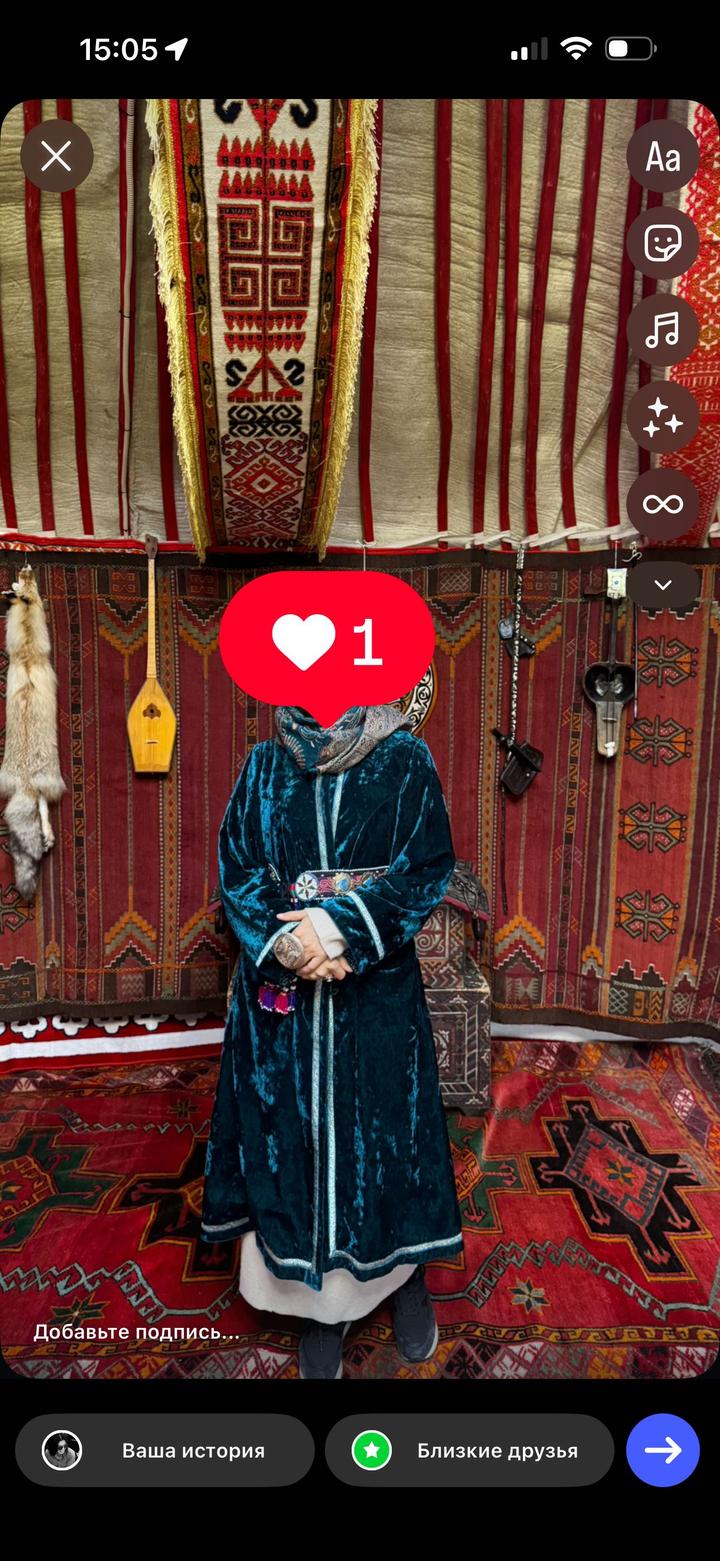 Бархатный чапан