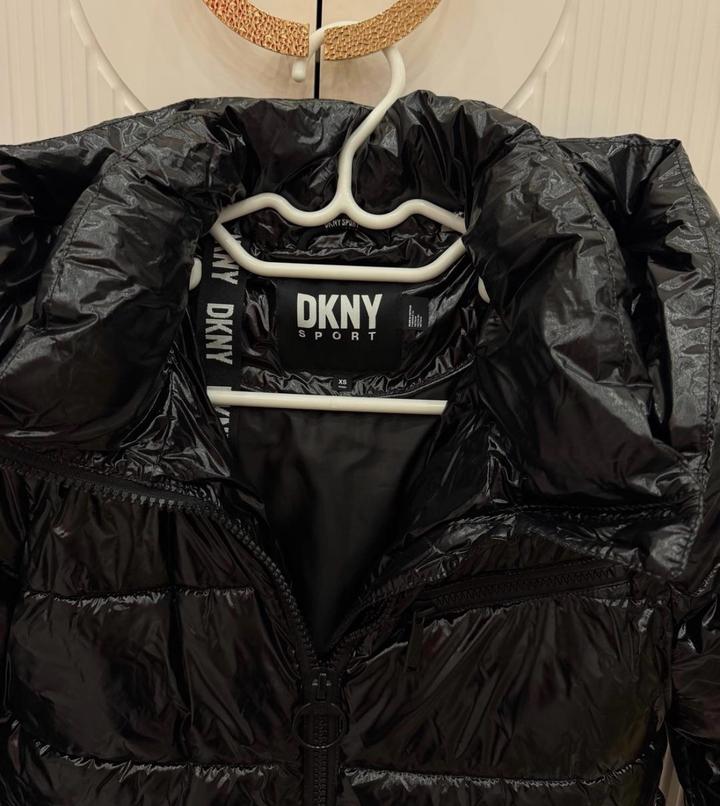 DKNY