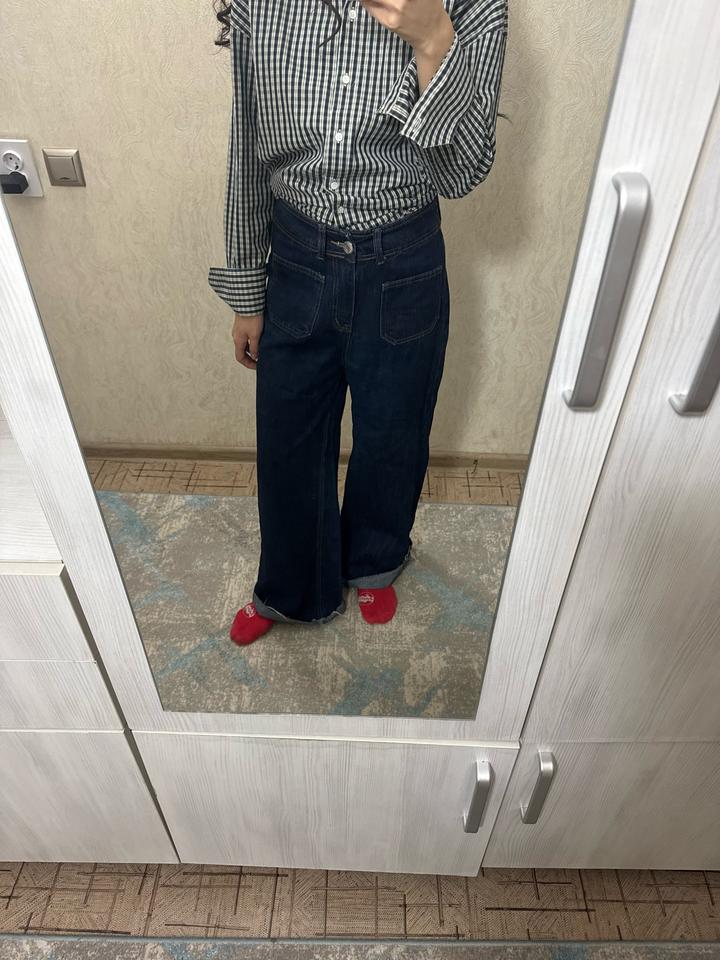 Джинсы широкие