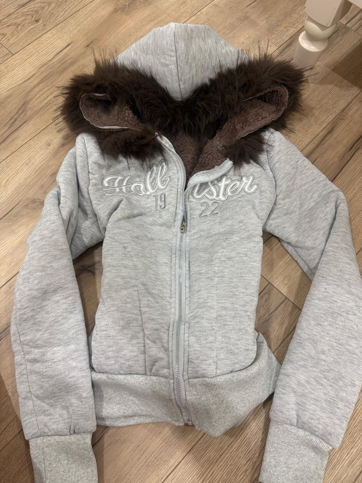 Худи на молнии с капюшоном мехом hollister