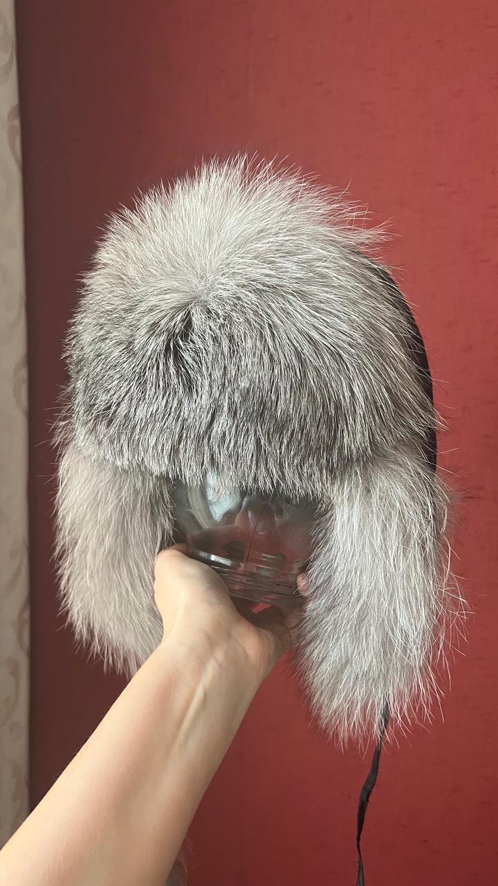 Зимняя шапка с натуральным мехом