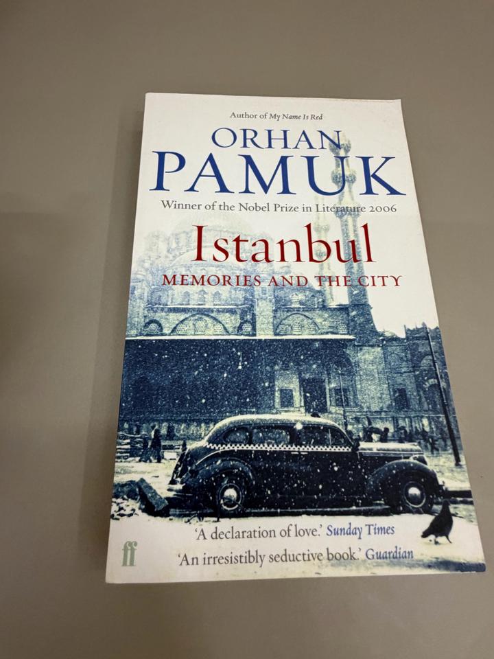 Istanbul: Memories and the City