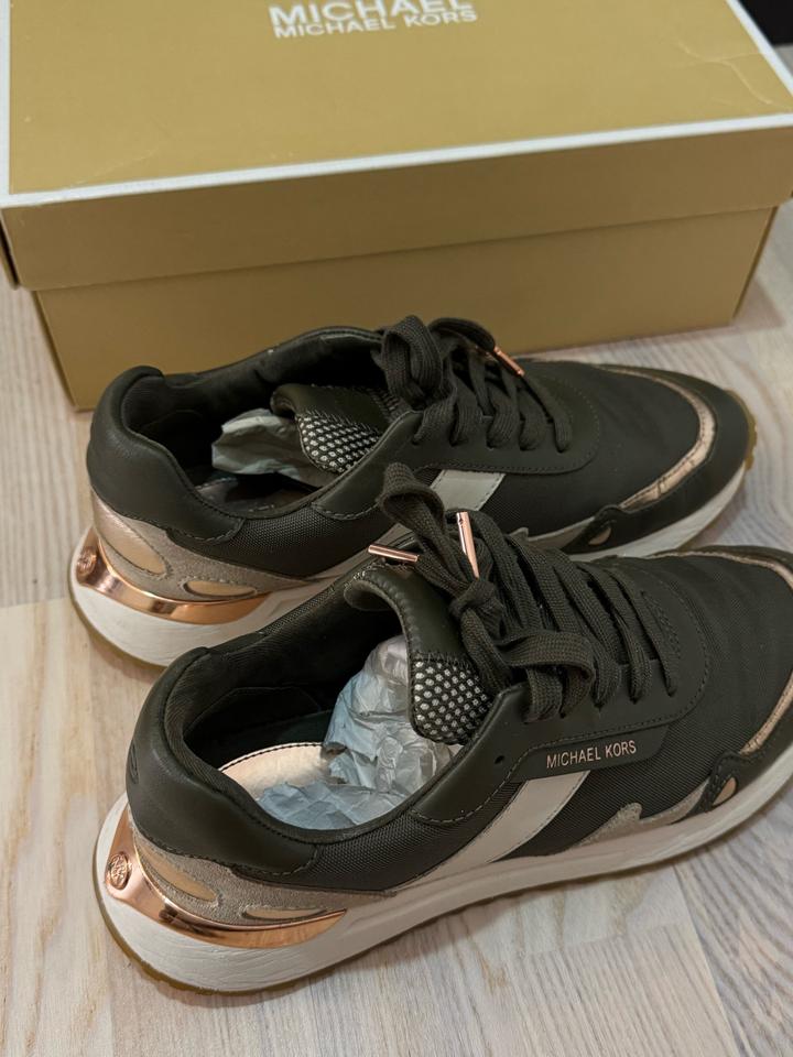 Michael Kors
