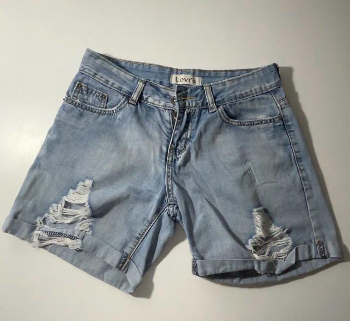 Levi's