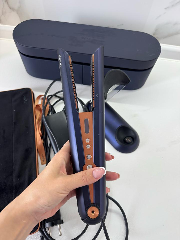 Dyson