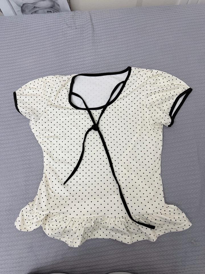 Polka dot топ