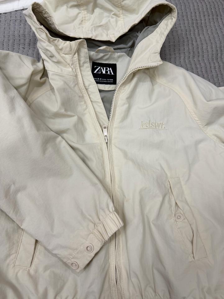 Ветровка ZARA