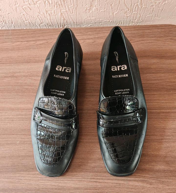 Ara