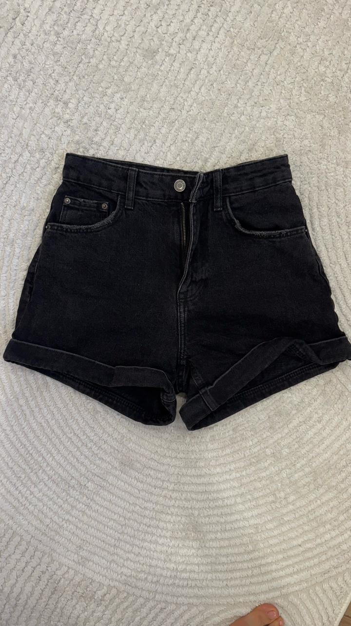 Джинсовые шорты Bershka