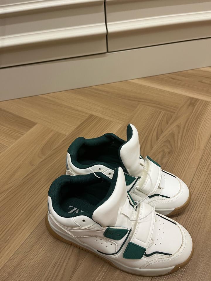 Кеды Zara