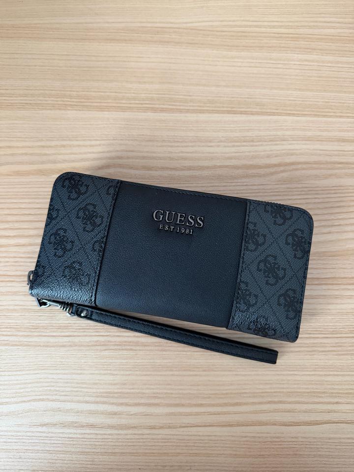 GUESS