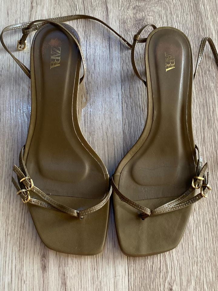 Босоножки ZARA