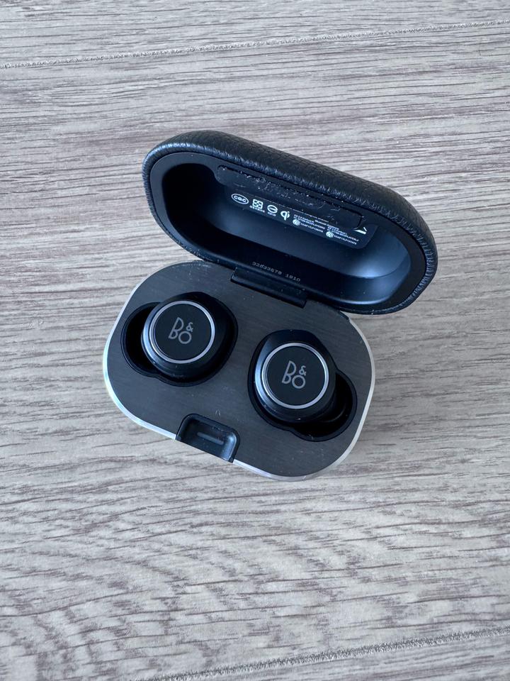 Bang & Olufsen