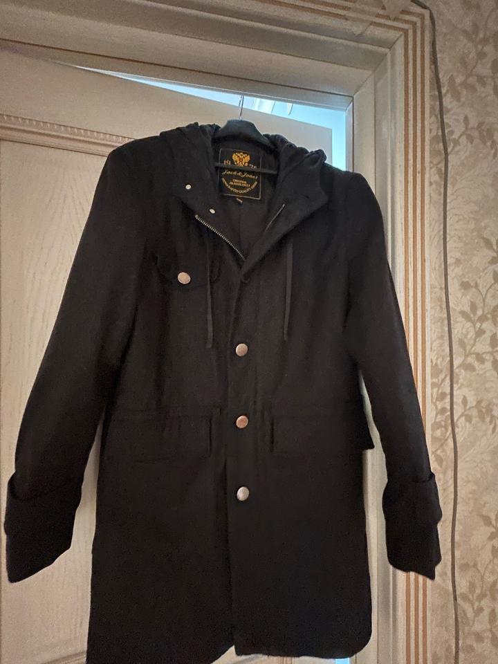 Пальто Jack & Jones с капюшоном