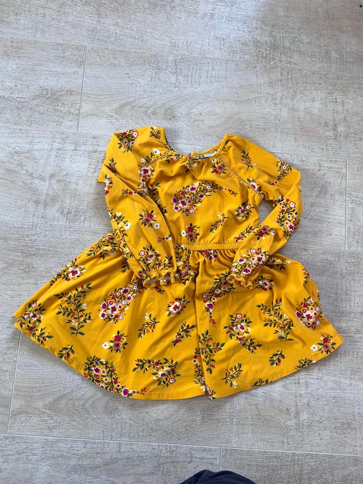 Детское платье Old Navy с цветочным принтом
