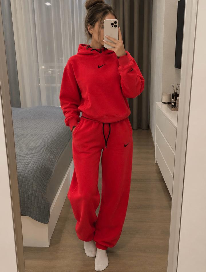 Спортивный костюм Nike на флисе