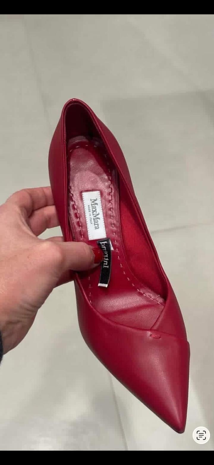 Max Mara