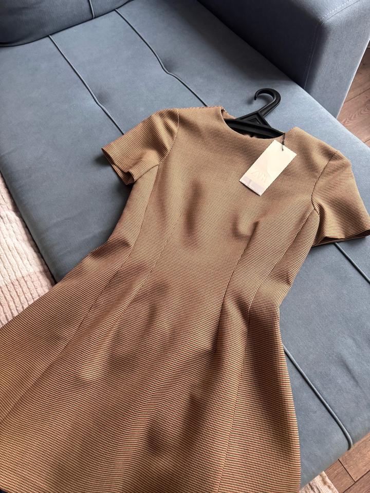 Платье ZARA в клетку
