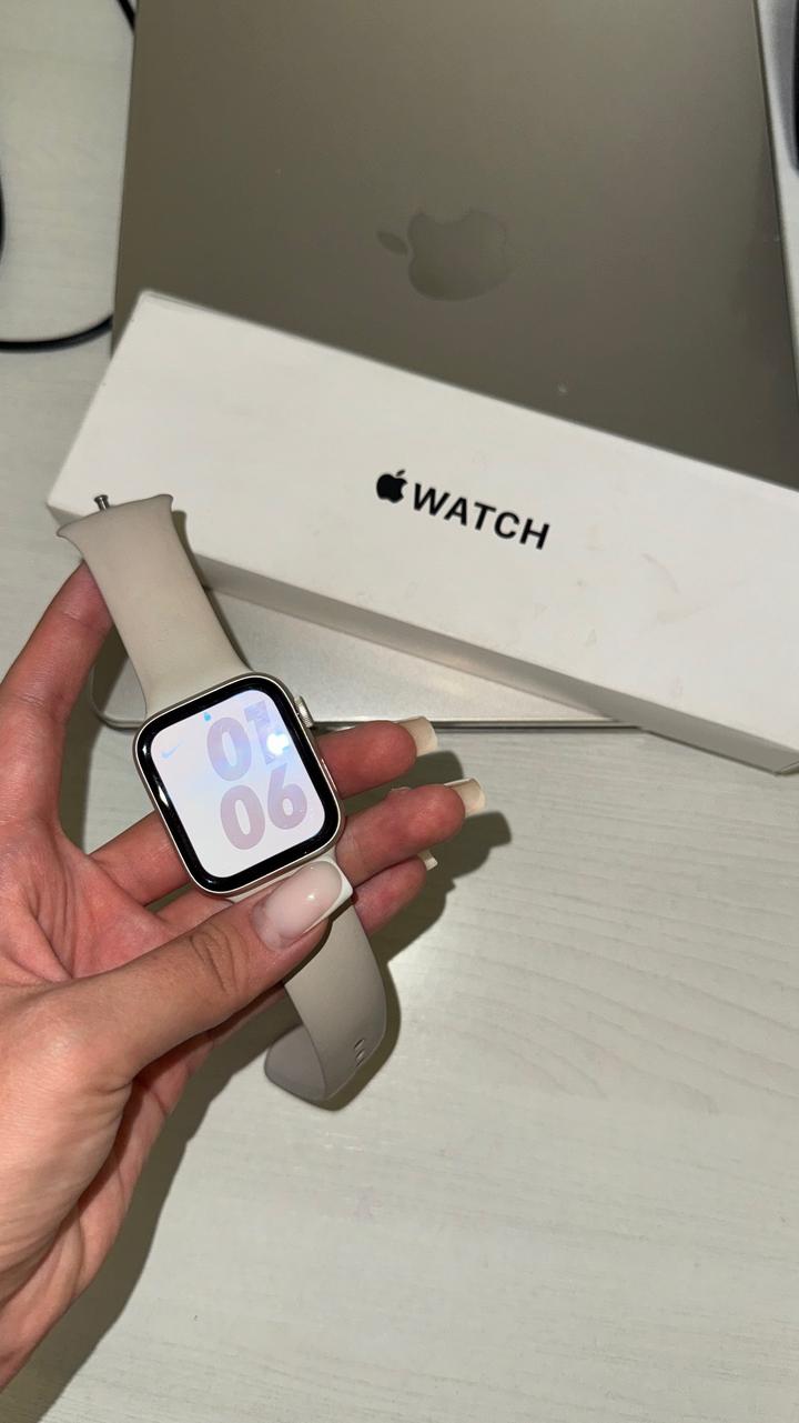 Apple Watch SE 2 Gen 2022, 44 mm