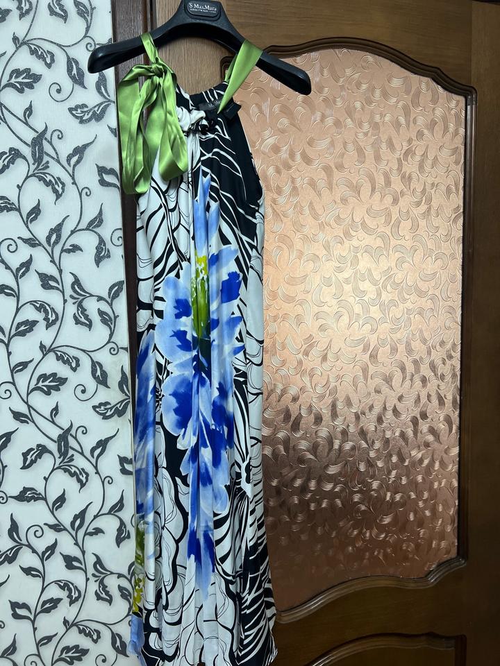 Max Mara
