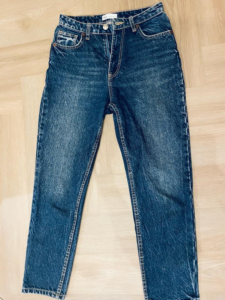 Джинсы ZARA