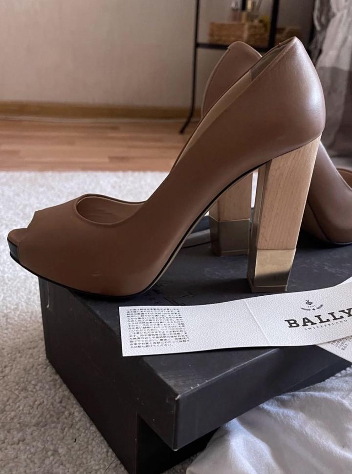 Bally