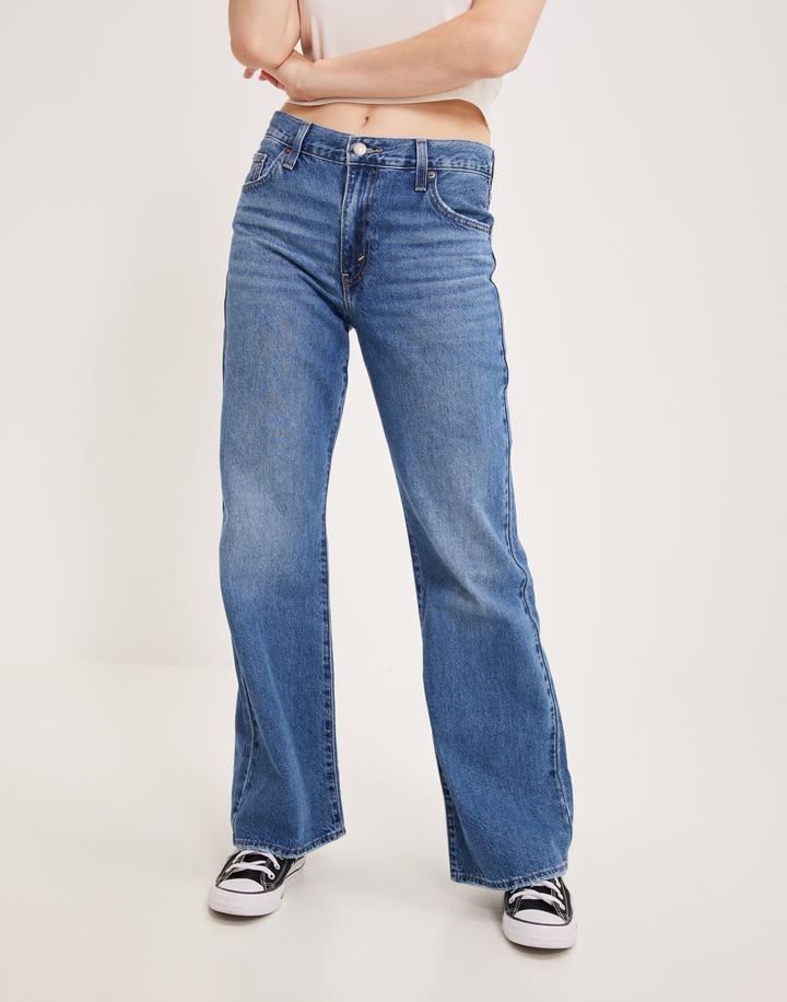 Levi's
