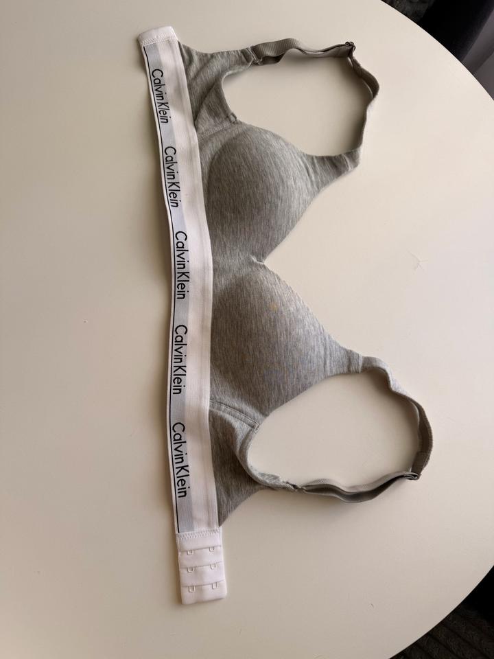 Calvin Klein Бюстгальтер