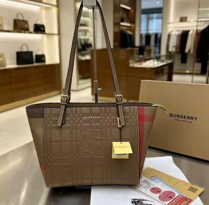 Burberry сумка тоут