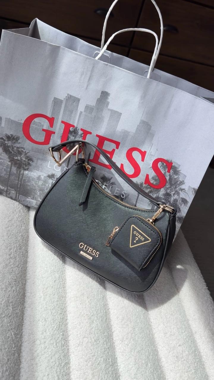 Сумка GUESS