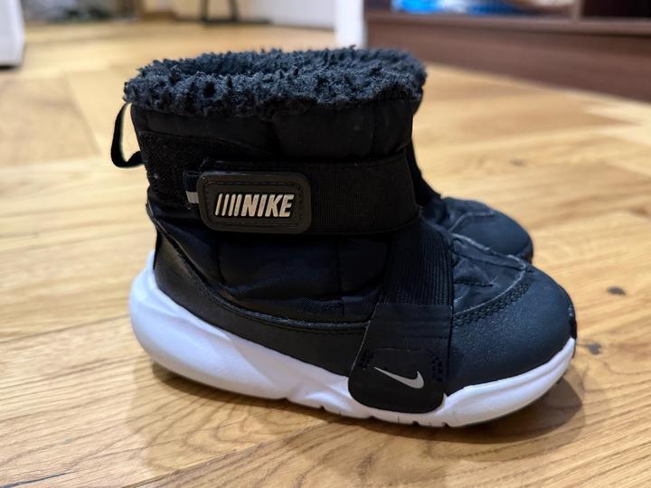 Детские ботинки Nike