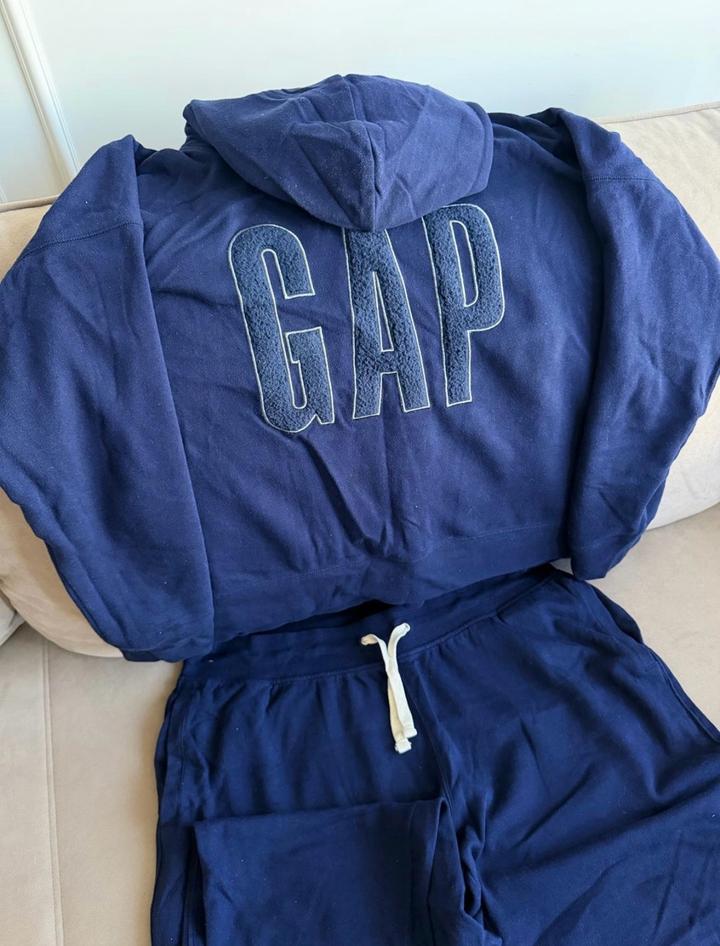 Спортивный костюм GAP