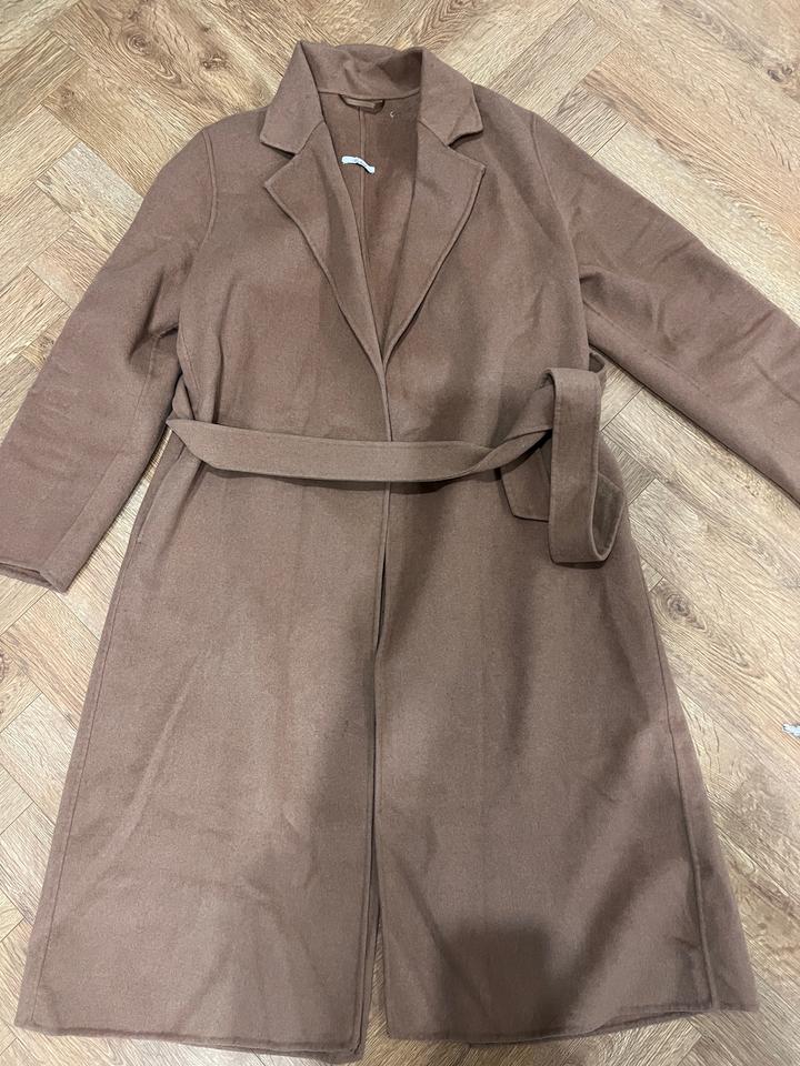 Zara Пальто на запах